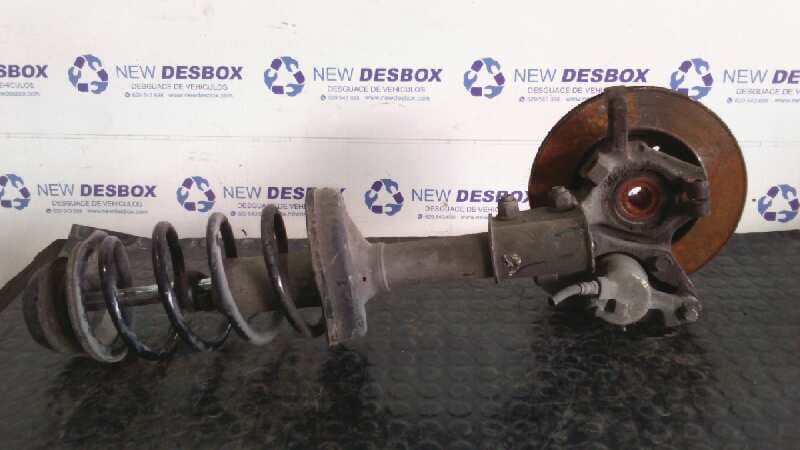 Recambio de MANGUETA DELANTERA DERECHA para RENAULT CLIO I FASE I+II (B/C57) 1.9 D Campus (47kW) F8Q730 referencia OEM IAM    - AZUL