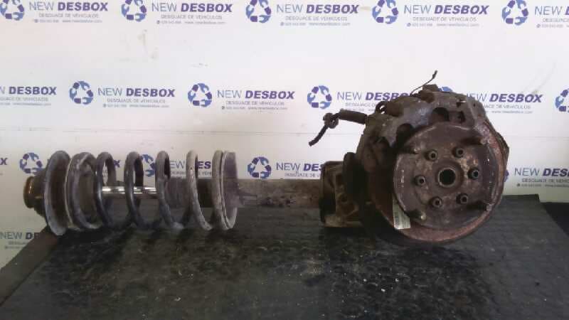 Recambio de MANGUETA DELANTERA IZQUIERDA para RENAULT TRAFIC (DESDE 5.89) 2.5 Diesel S8U referencia OEM IAM    - BLANCO 3