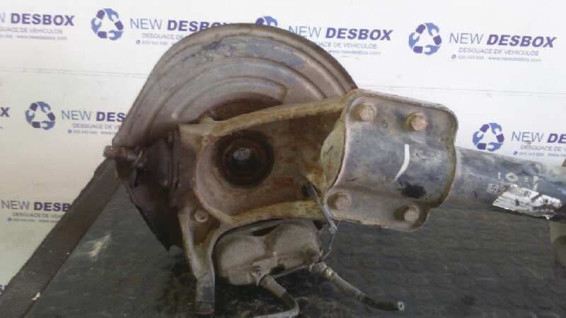 Recambio de MANGUETA DELANTERA DERECHA para RENAULT TRAFIC (DESDE 5.89) 2.5 Diesel S8U referencia OEM IAM    - BLANCO 2