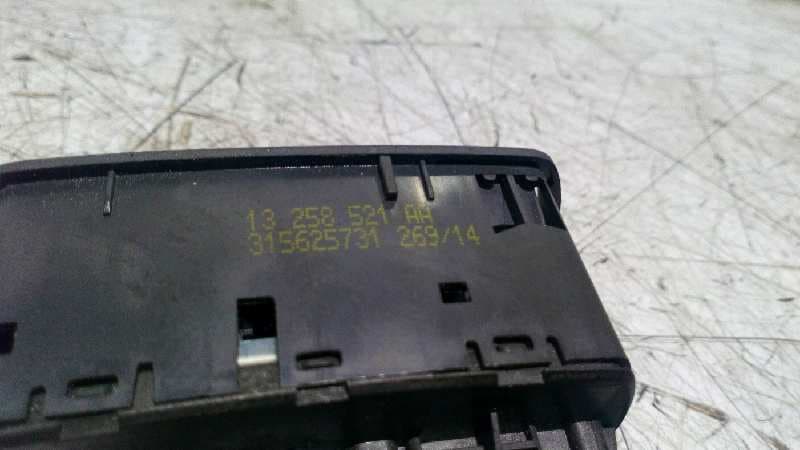 Recambio de MANDO ELEVALUNAS DELANTERO IZQUIERDO para OPEL CORSA D A13DTC referencia OEM IAM 13258521AA   - GRIS 4