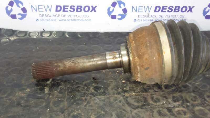 Recambio de TRANSMISION DELANTERA DERECHA para NISSAN PICK-UP (D22) YD25DDTI referencia OEM IAM 2