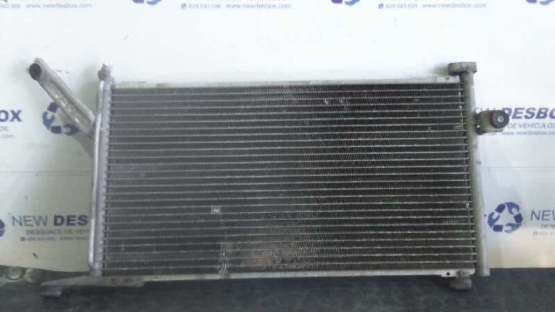 Recambio de CONDENSADOR / RADIADOR  AIRE ACONDICIONADO para NISSAN MICRA (K11) Alpine (1996) CG10       referencia OEM IAM 921106F600   - ROJO