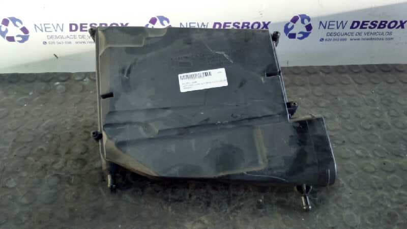 Recambio de CAJA FILTRO AIRE para MERCEDES-BENZ CLASE GLK (W204) GLK 3.0 CDI CAT OM642961 referencia OEM IAM A6420940204