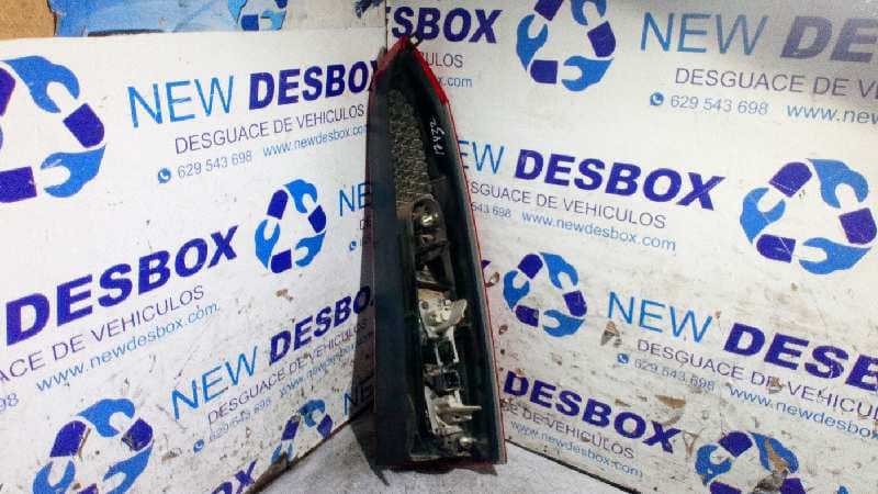 Recambio de PILOTO TRASERO IZQUIERDO para VOLVO XC70 2.4 Diesel CAT D5244T14 referencia OEM IAM 160985   - GRIS VERDE 3