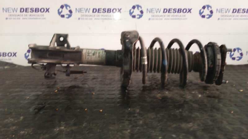 Recambio de AMORTIGUADOR DELANTERO IZQUIERDO para NISSAN PICK-UP (D22) TD Doble Cabina Navara YD25DDTI referencia OEM IAM 51602SMGE1   - GRIS PLATA