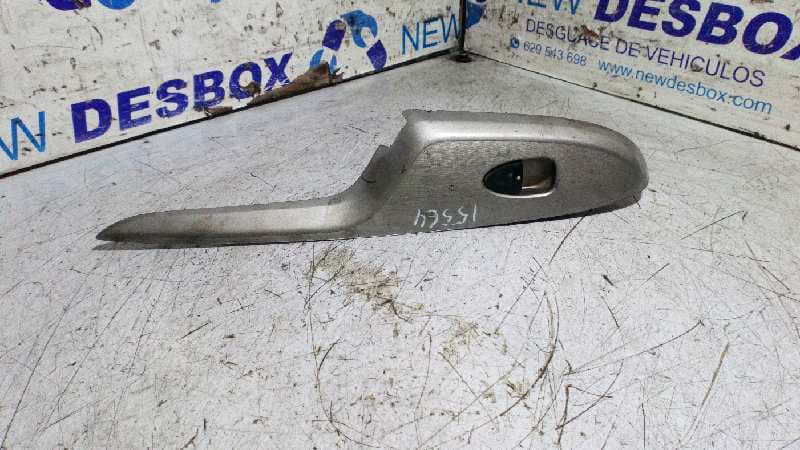 Recambio de MANDO ELEVALUNAS TRASERO DERECHO para HONDA CIVIC BERLINA 5 (FK) 1.8 VTEC CAT R18A2 referencia OEM IAM 83740SMGE020UHS   - ROJO