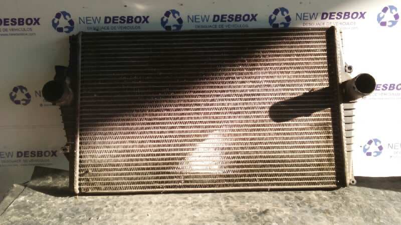 Recambio de INTERCOOLER para VOLVO XC70 2.4 Diesel CAT D5244T14 referencia OEM IAM 30748809   - GRIS VERDE