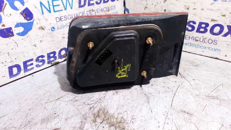 Recambio de PILOTO PORTON IZQUIERDO para BMW SERIE 5 TOURING (E39) 525d Exclusive M57256D1 referencia OEM IAM 8371325   - AZUL 3