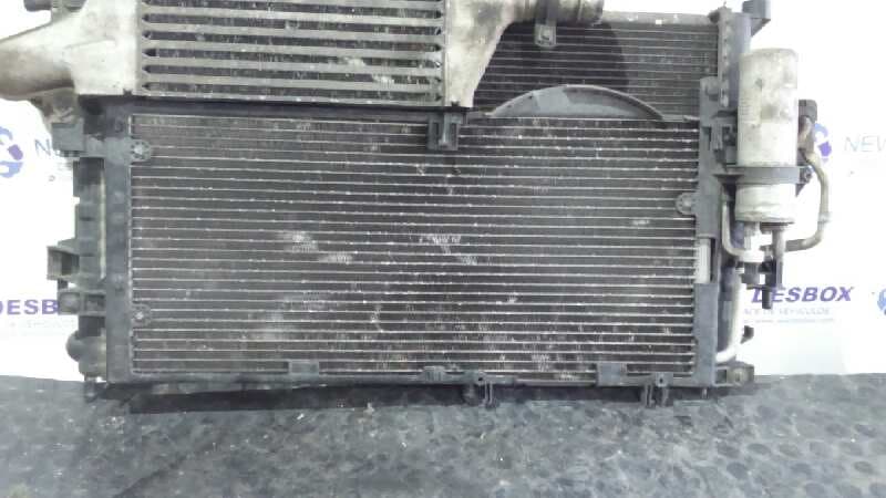 Recambio de CONDENSADOR / RADIADOR  AIRE ACONDICIONADO para OPEL COMBO (CORSA C) Arizona Z17DTH referencia OEM IAM 13106020   - BLANCO
