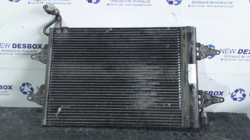 Recambio de CONDENSADOR / RADIADOR  AIRE ACONDICIONADO para VOLKSWAGEN POLO (9N1) 1.2 12V referencia OEM IAM    - ROJO