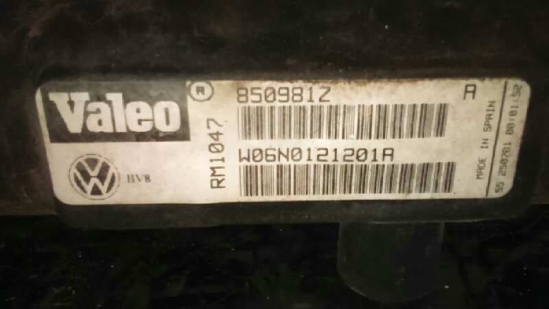 Recambio de RADIADOR AGUA para VOLKSWAGEN POLO BERLINA (6N2) 1.9 Diesel ASX referencia OEM IAM 850981Z   - BLANCO 2