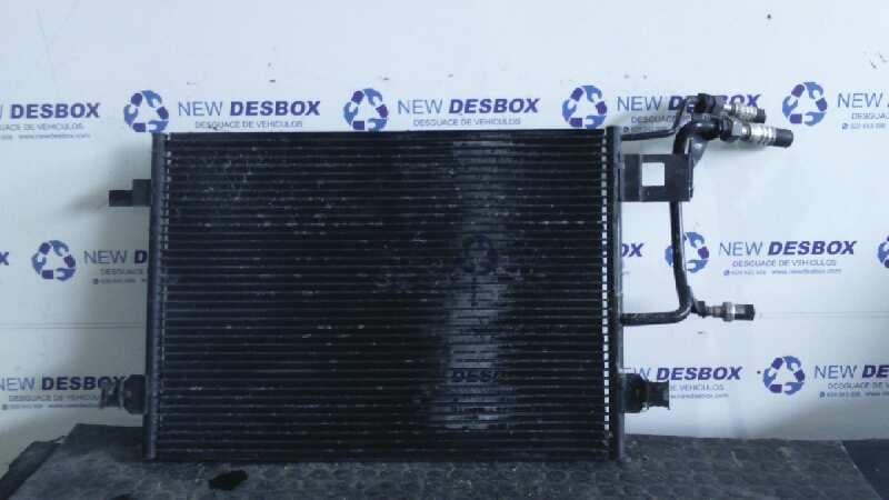 Recambio de CONDENSADOR / RADIADOR  AIRE ACONDICIONADO para AUDI A4 BERLINA (B5) 2.4 AGA referencia OEM IAM 8D0260403H   - GRIS 3