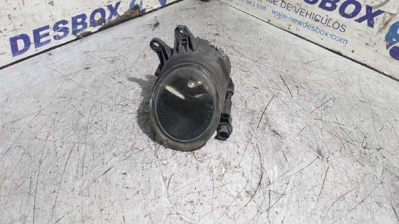 Recambio de FARO ANTINIEBLA IZQUIERDO para AUDI A4 BERLINA (8E) 1.9 TDI AWX referencia OEM IAM 0305063001   - GRIS