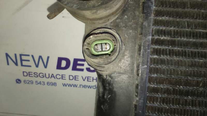 Recambio de RADIADOR AGUA para RENAULT TRAFIC (DESDE 5.89) J8S758 referencia OEM IAM 7701412005 5
