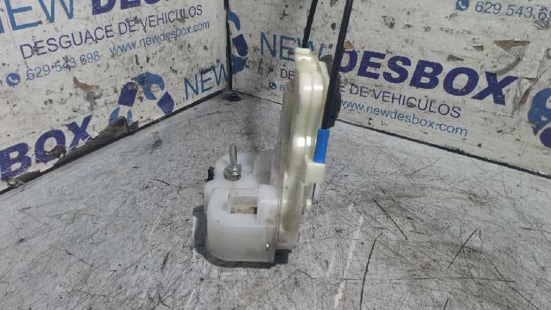 Recambio de CERRADURA PUERTA TRASERA DERECHA para SUBARU IMPREZA G12 EJ204 referencia OEM IAM    - AZUL 4