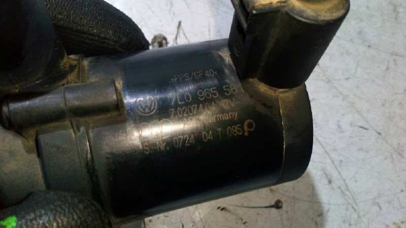 Recambio de BOMBA AGUA para VOLKSWAGEN TOUAREG (7LA) TDI V10 BLE referencia OEM IAM 7L0965561   - AZUL CLARO 3