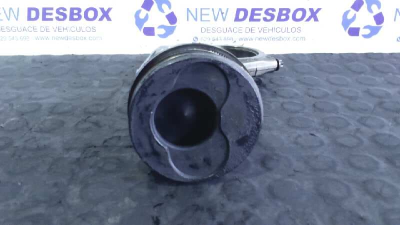 Recambio de PISTON para VOLKSWAGEN TOUAREG (7LA) BLE referencia OEM IAM    - AZUL CLARO 5