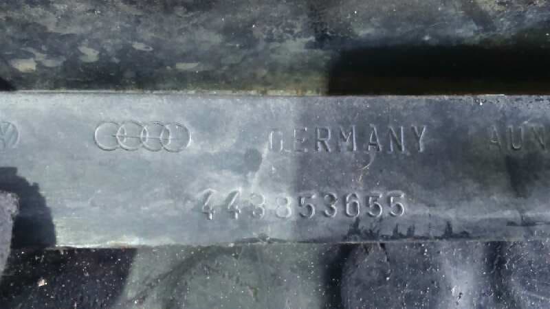 Recambio de REJILLA DELANTERA para AUDI 100 BERLINA (443) referencia OEM IAM 2