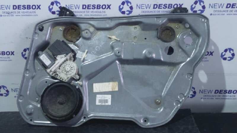 Recambio de ELEVALUNAS DELANTERO DERECHO para SEAT IBIZA (6L1) 1.4 16V BBY referencia OEM IAM 6L4837752DJ   - AMARILLO