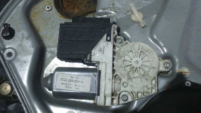 Recambio de ELEVALUNAS DELANTERO DERECHO para SEAT IBIZA (6L1) 1.4 16V BBY referencia OEM IAM 6L4837752DJ   - AMARILLO 3