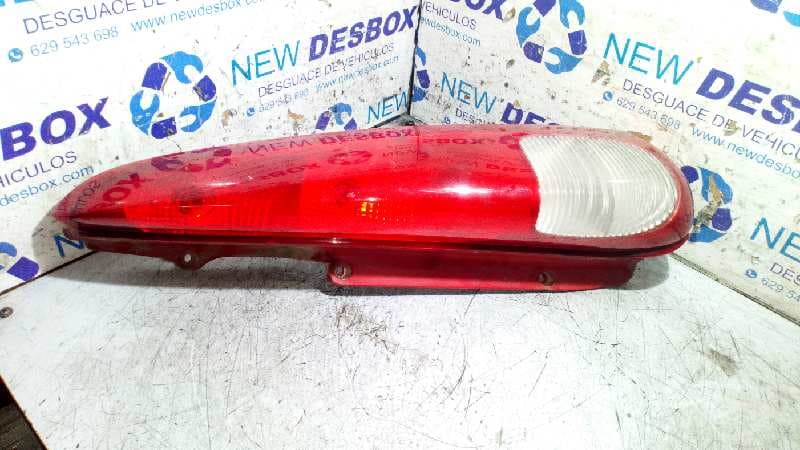 Recambio de PILOTO TRASERO DERECHO para DAEWOO TACUMA A16DMS referencia OEM IAM 2B20C   - AZUL
