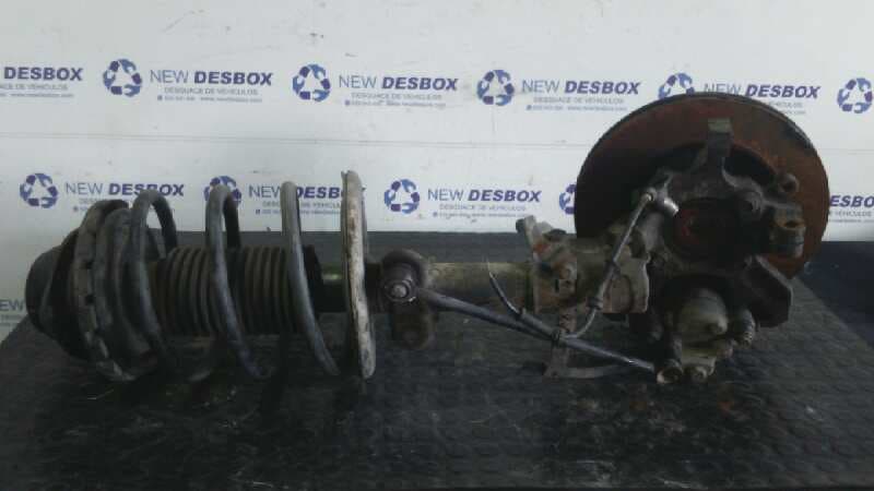 Recambio de MANGUETA DELANTERA DERECHA para CHRYSLER VOYAGER (GS) 2.5 TD VM69B referencia OEM IAM 95020-D   - VIOLETA