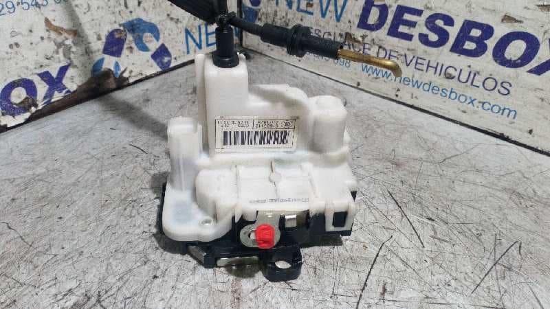 Recambio de CERRADURA PUERTA DELANTERA DERECHA para FIAT 500 CABRIO (150) Color Therapy 169A4000 referencia OEM IAM 51935112   - BLANCO 5