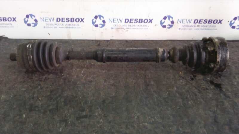 Recambio de TRANSMISION DELANTERA DERECHA para AUDI A4 AVANT (B5) 1.8 T Avant AWT referencia OEM IAM 8D0407452AV   - NEGRO