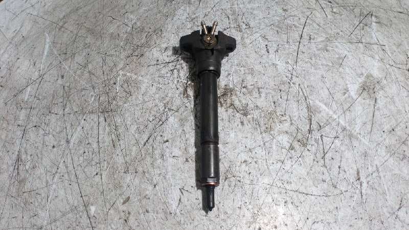 Recambio de INYECTOR para BMW SERIE 5 BERLINA (E39) 204D1      referencia OEM IAM 0432191528   - NEGRO