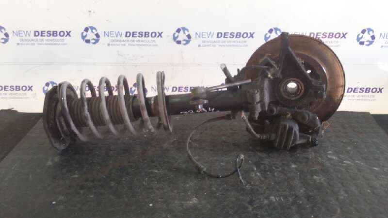 Recambio de MANGUETA DELANTERA DERECHA para PEUGEOT PARTNER (S2) 1.6 16V HDi 9HW referencia OEM IAM    - BLANCO