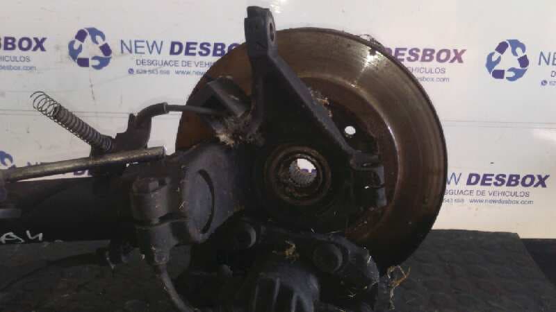 Recambio de MANGUETA DELANTERA DERECHA para PEUGEOT PARTNER (S2) 1.6 16V HDi 9HW referencia OEM IAM    - BLANCO 2