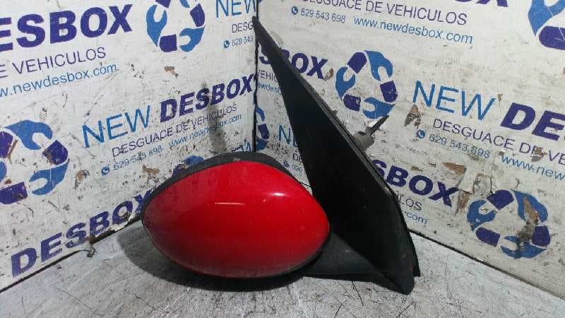 Recambio de RETROVISOR DERECHO para PEUGEOT 107 1.0 CAT (384F) 1KR384F referencia OEM IAM 879100H010   - ROJO 2