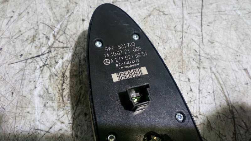 Recambio de MANDO ELEVALUNAS DELANTERO IZQUIERDO para MERCEDES-BENZ CLASE E (W211) BERLINA 3.2 CDI CAT 648961 referencia OEM IAM A2118219951   - AZUL 3