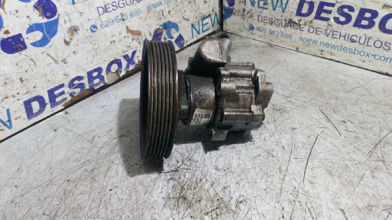 Recambio de BOMBA DIRECCION para FIAT BARCHETTA (183) 1.8 16V 183A1000 referencia OEM IAM 46436958 - PLATA