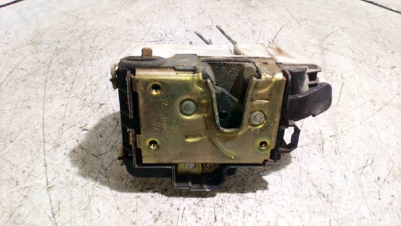 Recambio de CERRADURA PUERTA TRASERA DERECHA para SEAT IBIZA (6K) ABD referencia OEM IAM ZSB6K4839016   - ROJO 2