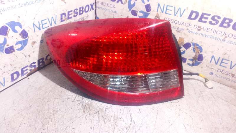 Recambio de PILOTO TRASERO IZQUIERDO para KIA RIO 1.3 CAT A3E referencia OEM IAM    - DORADO