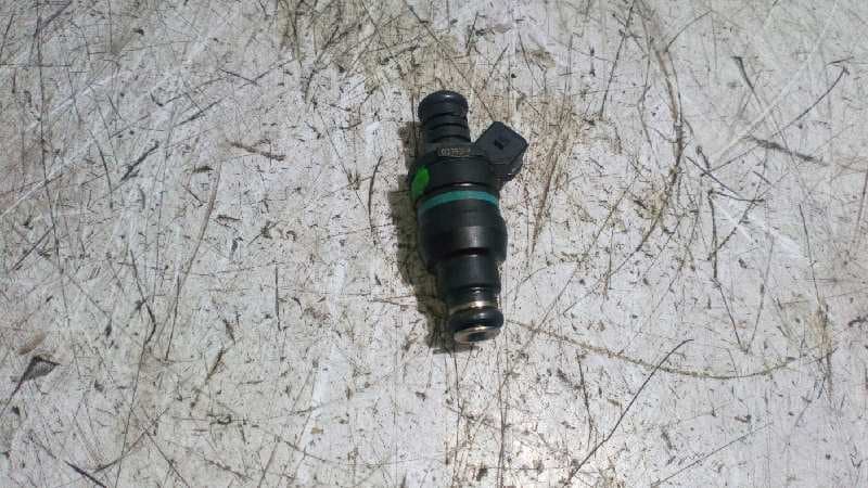 Recambio de INYECTOR para BMW SERIE 3 BERLINA (E36) M43B16 referencia OEM IAM D3762FA