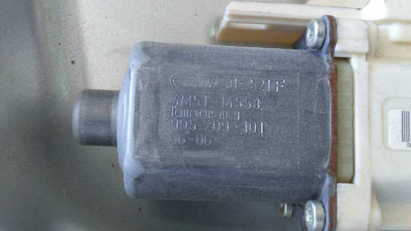 Recambio de ELEVALUNAS DELANTERO DERECHO para FORD FOCUS BERLINA (CAP) referencia OEM IAM 4M51A045H16A 4
