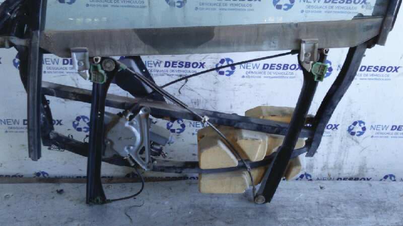 Recambio de ELEVALUNAS DELANTERO IZQUIERDO para AUDI A4 BERLINA (8E) AFB referencia OEM IAM 8D0837397C   - PLATA 4
