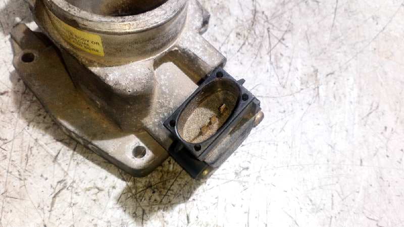 Recambio de CAJA MARIPOSA para FORD FIESTA BERLINA 1.3 CAT (ENDURA-E) J4C referencia OEM IAM 96BFAA 3