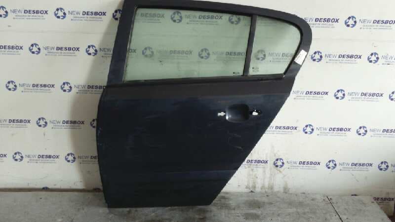 Recambio de PUERTA TRASERA IZQUIERDA para OPEL ASTRA H BERLINA 1.7 16V CDTI CAT (Z 17 DTL / LRB) Z17DTH referencia OEM IAM 124090   - GRIS
