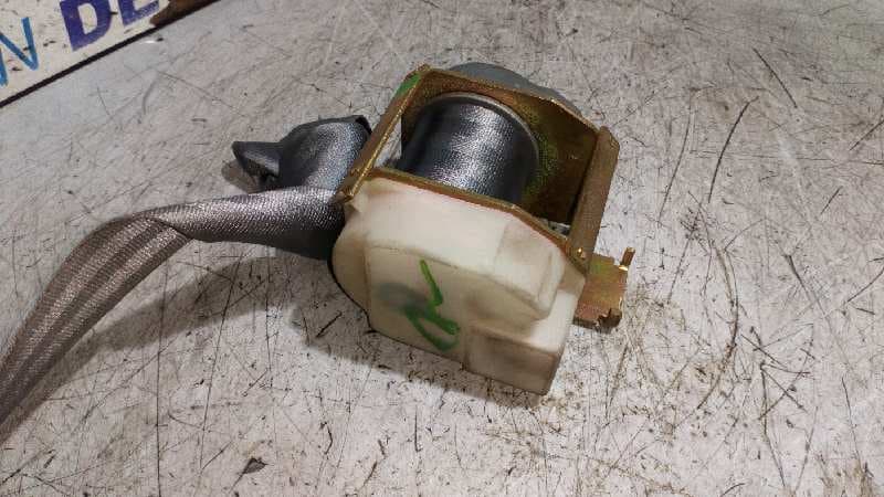 Recambio de CINTURON TRASERO DERECHO para RENAULT CLIO II FASE I (B/CBO) referencia OEM IAM 02308735190 2