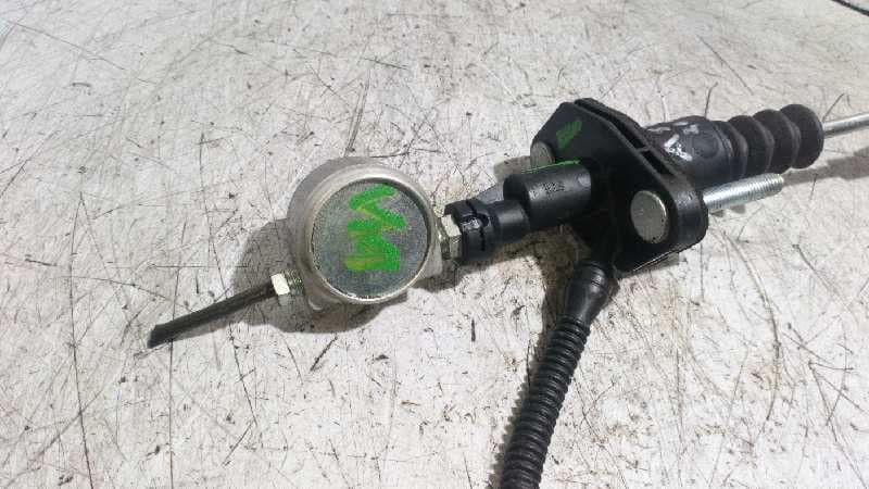 Recambio de BOMBA EMBRAGUE para OPEL ASTRA H referencia OEM IAM 90523769 2