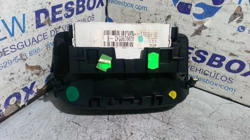 Recambio de PANTALLA MULTIFUNCION para RENAULT LAGUNA II (BG0) referencia OEM IAM 8200285177 5