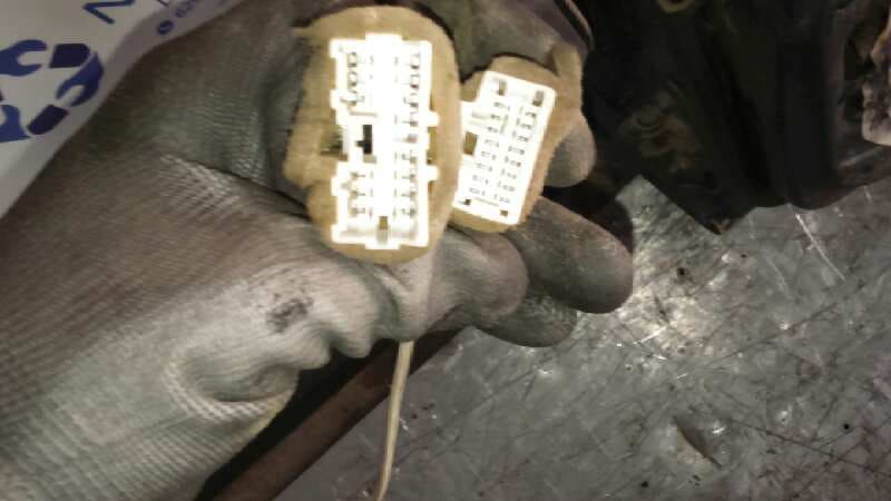 Recambio de PUERTA DELANTERA DERECHA para MITSUBISHI MONTERO (V20/V40) referencia OEM IAM 2
