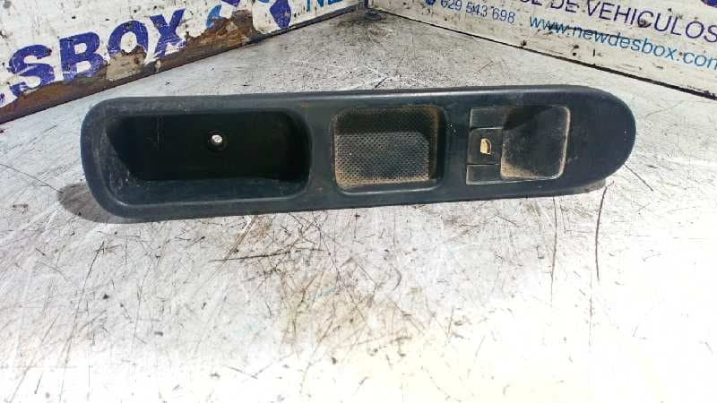 Recambio de MANDO ELEVALUNAS DELANTERO DERECHO para PEUGEOT 307 (S1) referencia OEM IAM 96351625XT