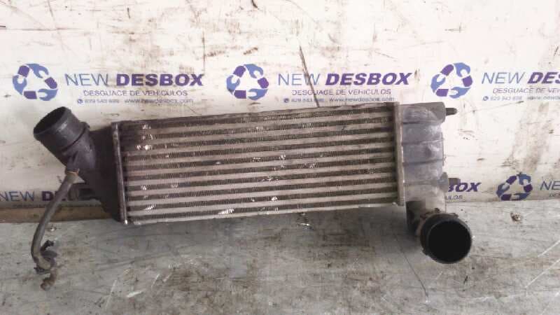 Recambio de INTERCOOLER para CITROEN C8 2.2 HDi 16V PREMIER II 4HWDW12TED4 referencia OEM IAM 870229HF   - BLANCO