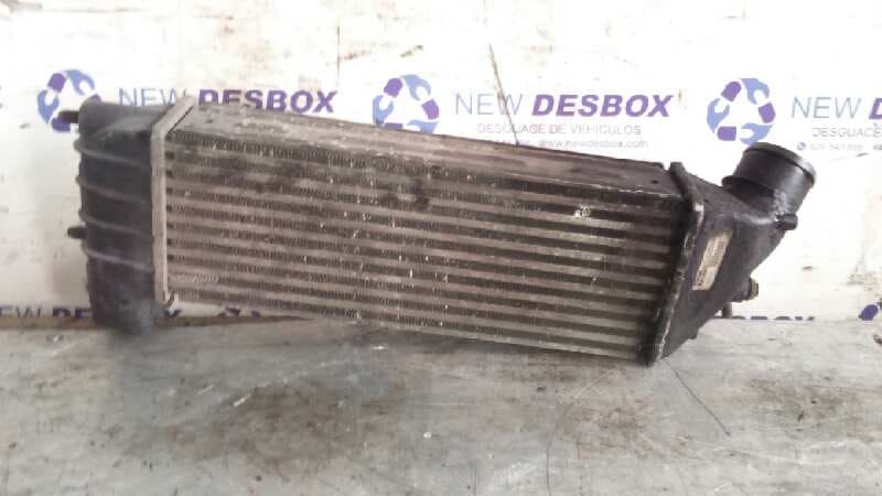 Recambio de INTERCOOLER para CITROEN C8 2.2 HDi 16V PREMIER II 4HWDW12TED4 referencia OEM IAM 870229HF   - BLANCO 3