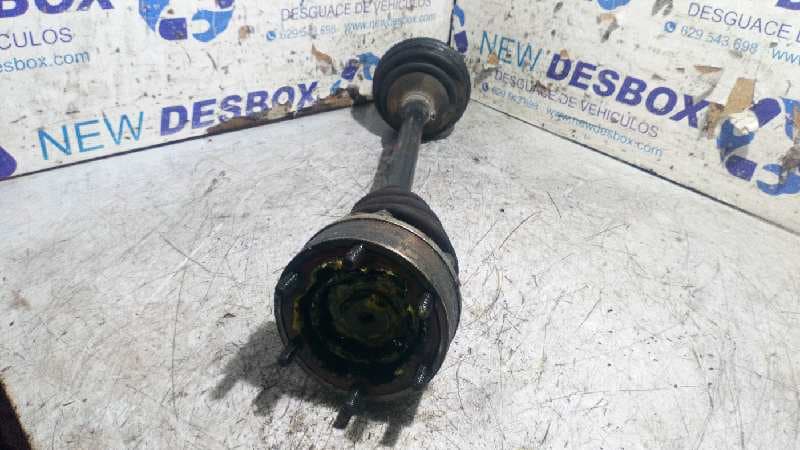Recambio de TRANSMISION DELANTERA IZQUIERDA para VOLKSWAGEN PASSAT BERLINA (3A2) 1.9 TDI 1Z referencia OEM IAM    - ROJO 2