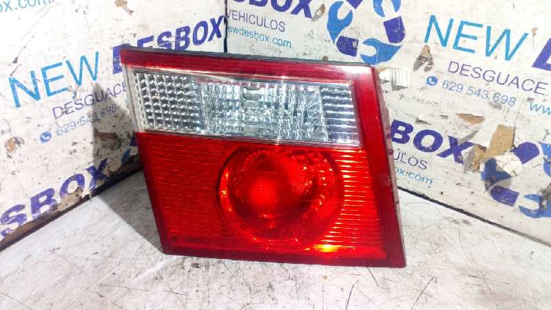 Recambio de PILOTO PORTON IZQUIERDO para KIA CARENS 2.0 Turbodiesel CAT D4EA referencia OEM IAM    - AZUL